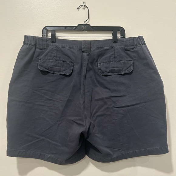 Men’s size 42 shorts - Picture 4 of 6